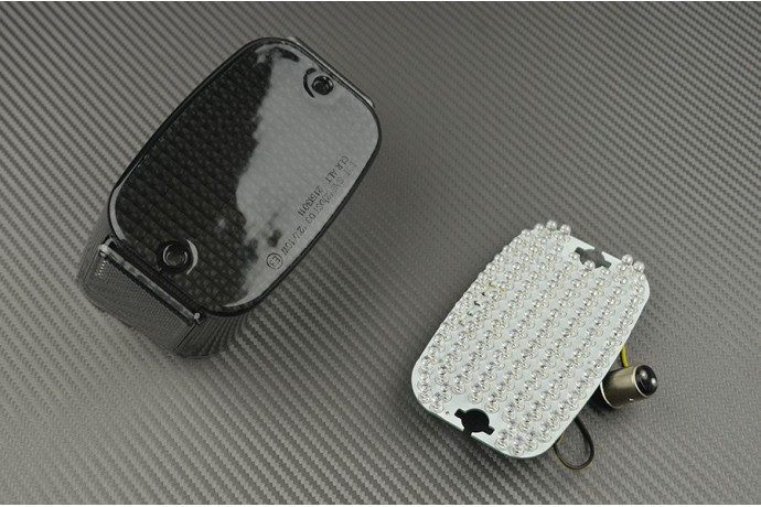 Fanale posteriore con indicatori di direzione integrato KAWASAKI VULCAN 800 / 1500 1996 - 2008