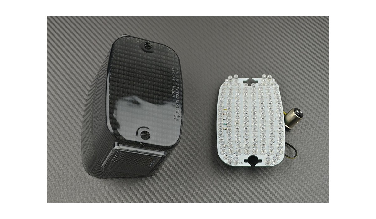 LED Taillight with Integrated turn signals for Kawasaki Vulcan 800 1500