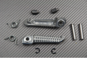 Pareja de estriberas reposapiés delanteras YAMAHA YZF R1 2004 - 2006