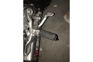 Pair of Front Footpegs for many YAMAHA