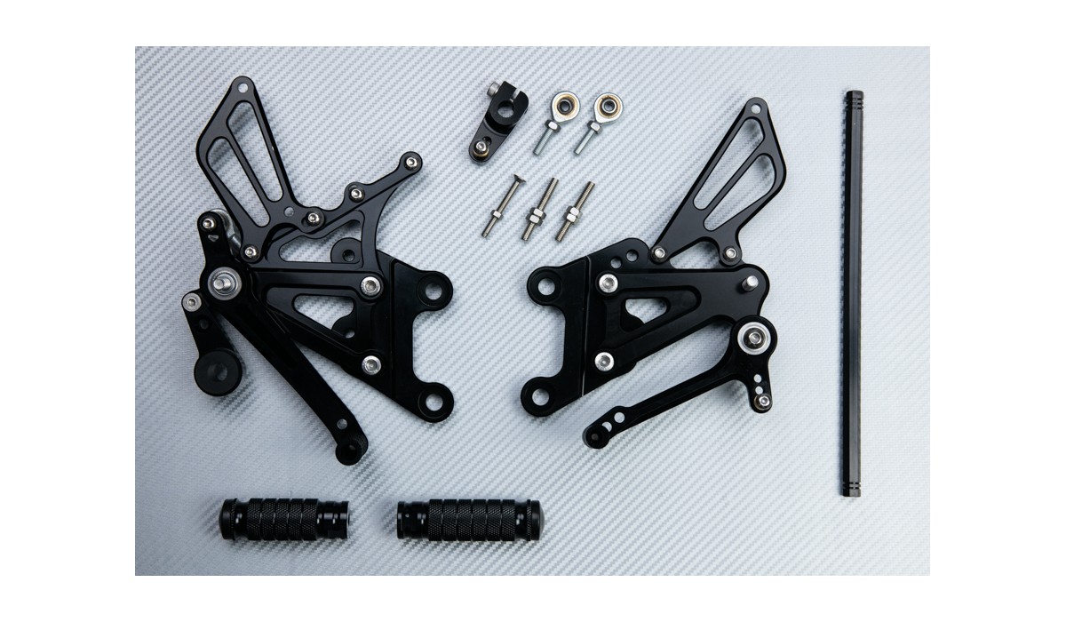 FXR-Y07-B PEDANE ARRETRATE FACTOR-X GILLES TOOLING YAMAHA YZF R6 2017-2022