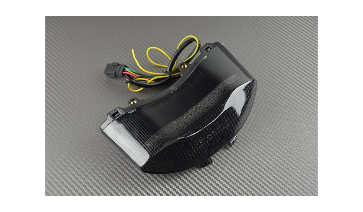 Rear Tail light Turn Signals TRIUMPH Speed Triple R 1050 1050R 515NV 2012-2015 - Picture 8 of 8