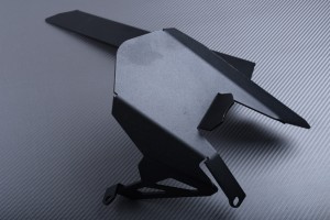 Guardabarros trasero con Cubre Cadena de aluminio YAMAHA MT07 / TRACER / XSR 700 2014 - 2021