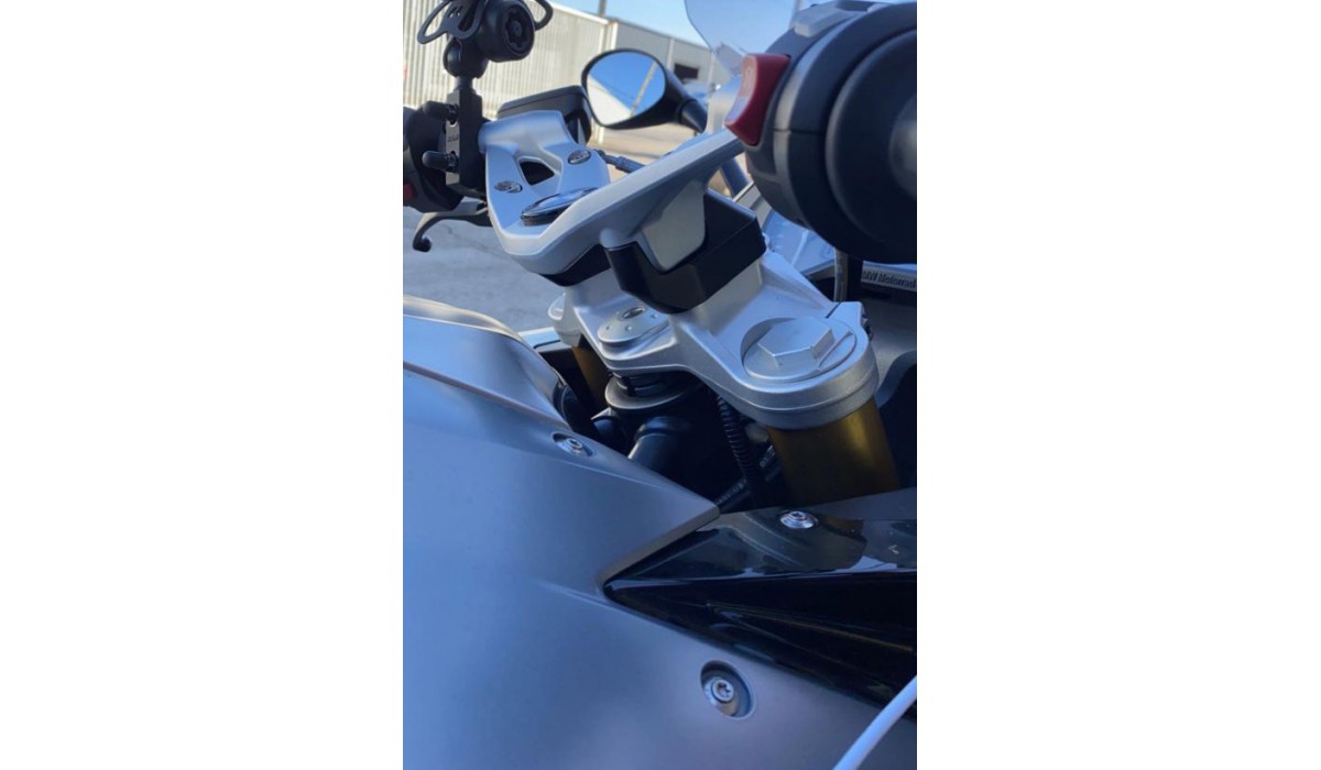 Specific handlebar risers BMW R1200R / R1200RS 2015 2018 AVDB MOTO