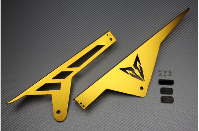 Protezione catena in alluminio anodizzato YAMAHA MT09 / TRACER / XSR 900 2013 - 2020