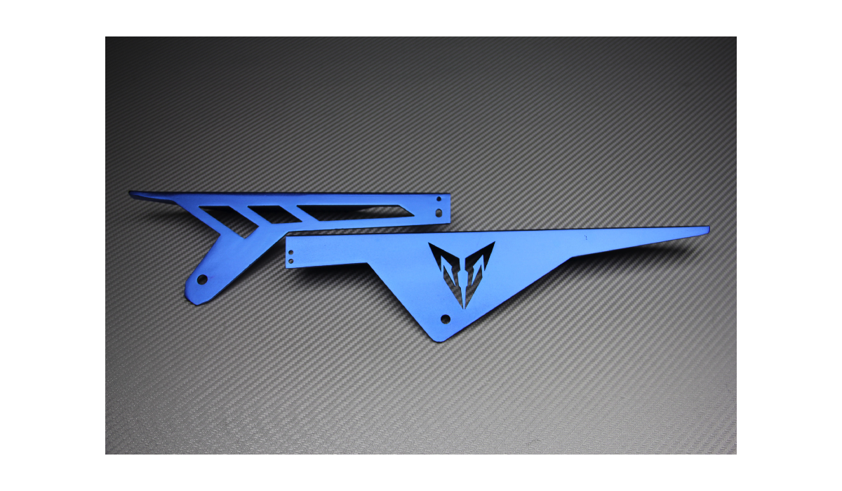 Anodised Aluminum Chain Guard YAMAHA MT09 / TRACER / XSR 900 2013