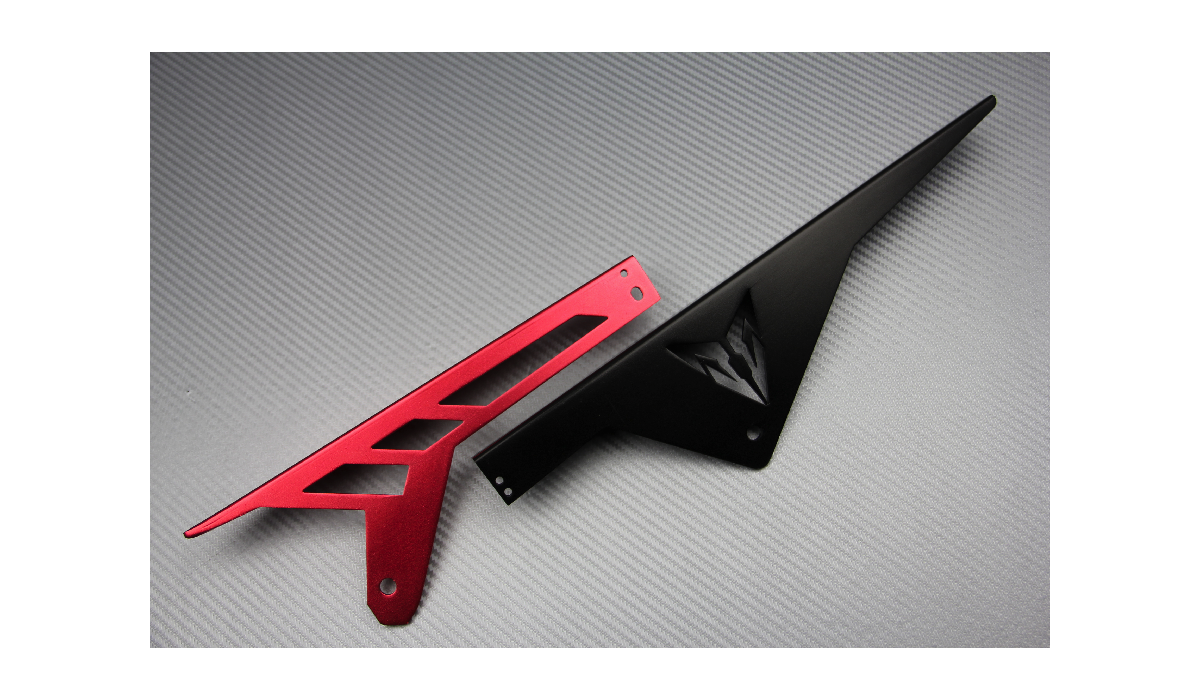 Anodised Aluminum Chain Guard YAMAHA MT09 / TRACER / XSR 900 2013