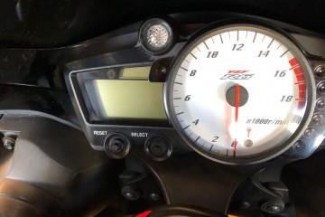 Aftermarket Speedometer Cover YAMAHA YZF R1 2004-2006 / R6 2006-2016