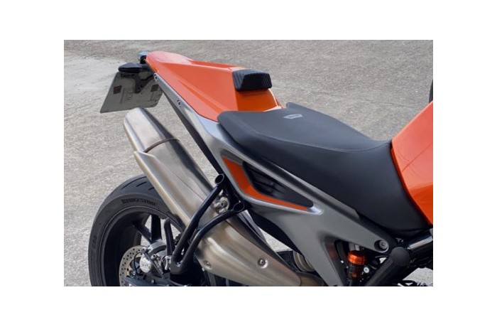 ktm 890 duke r seat height