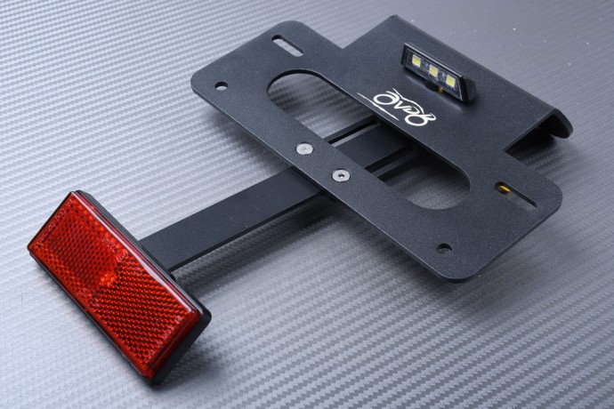 Spezifischer Kennzeichenhalter AVDB SUZUKI GSXR 600 / 750 2011 - 2018
