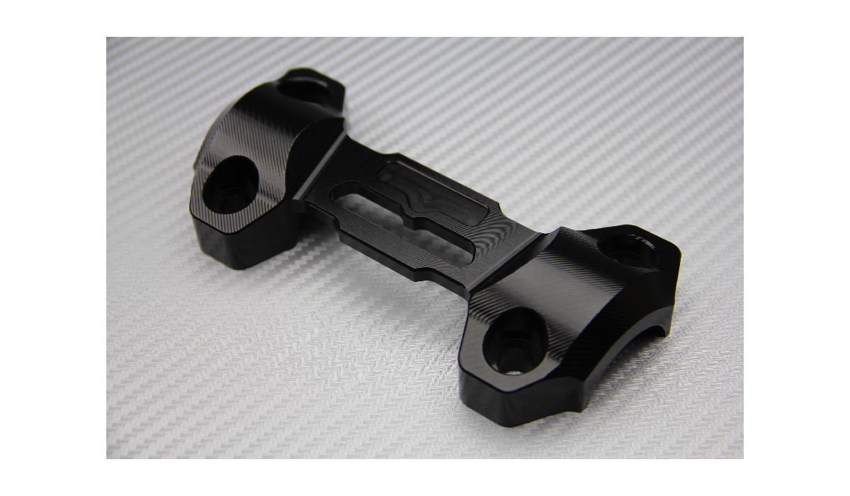 Anodized Aluminium Handlebars Riser Top Cover YAMAHA MT09 / FZ09, MT10