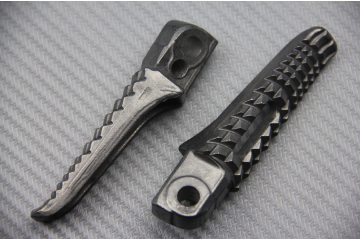 Paar hintere Fußrasten, Originaltyp für viele SUZUKI