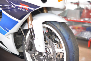 Parafango anteriore SUZUKI GSXR 600 / 750 / 1000 2005 - 2010