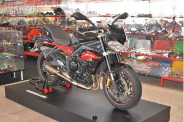 Parafango Anteriore TRIUMPH STREET TRIPLE 675 / R 2007 - 2012