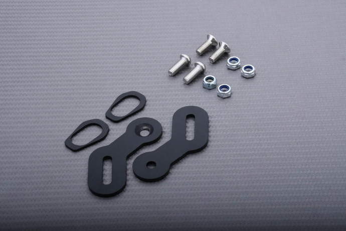 BARRACUDA Portatarga Reclinabile Specifico Per Frecce Originali Per