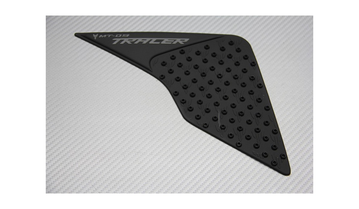 Adhesive tank side traction pads Yamaha MT09 Tracer 900 AVDB MOTO L