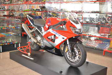 Vorderer Kotflügel HONDA CBR 250 RR 1990 - 1998