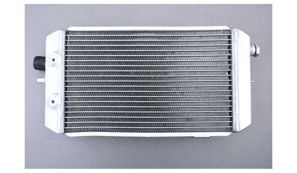 Radiator YAMAHA VSTAR / MIDNIGHT STAR XVS 1300 2010 2017