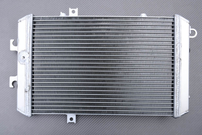 Radiator SUZUKI INTRUDER 1800 2006 - 2017