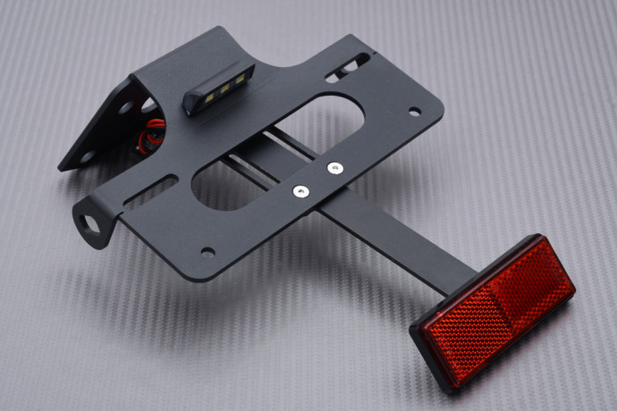 Porta-matrícula especifico AVDB CFMOTO NK 150 / 400 / 650 2015 - 2025