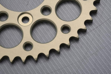 Rear Sprocket RENTHAL Ultra Light 530 MARCHESINI ULTRALIGHT / 5 SPOCKS / 10 SPOCKS / MAGNESIUM / CAST WHEEL 2005