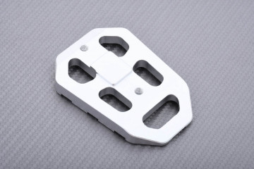 Specific Aluminum Footpegs Extender SUZUKI VSTROM DL 650 / 1000 2002 - 2023