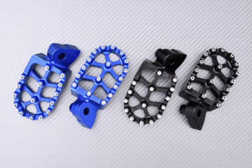 Poggiapiedi in alluminio Cross / Enduro YAMAHA YZ 65 / 85 / 125 / 250 / X 1997 - 2024