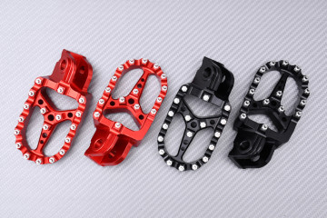 Pair of Dirtbike / Offroad aluminum footrests BETA RS / RRS / RR 400 / 430 / 450 / 480 / 500 / 520 2006 - 2019