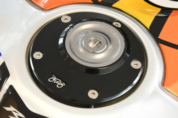 Tapón del depósito 1/4 de vuelta con llave DUCATI