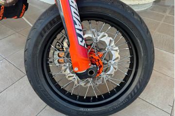 Cerchio anteriore 21' Off Road / Cross / Enduro KTM SMR / EXCF / EXC 150 / 250 / 350 / 450 / 500 2023 - 2024 (1,6 x 21)