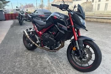 Polycarbonat-Windschutzscheibe HONDA HORNET 750 2023 - 2024