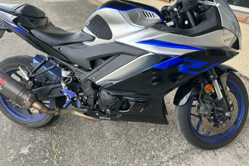 Pedane Arretrate AVDB YAMAHA YZF R3 2025 - X