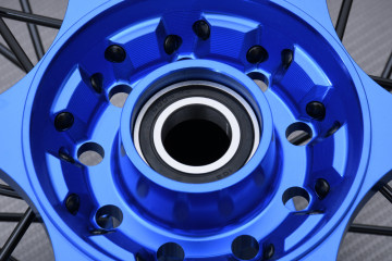 Llanta Trasera 18' Off Road / Enduro HUSQVARNA FE / TE 150 / 250 / 350 / 450 / 501 2024 - X (2,15 x 18)