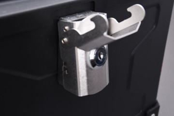 TRAVEL-X 45 / 55 / 65 Liters in Aluminum Top Case