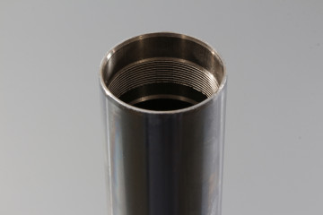 Steli forcella SPR SUZUKI SV / SVX 650 2019 - 2026 OEM SHOWA 51110-18K00