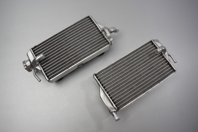 Paire de Radiateurs Eau Racing Ultra-Renforcés AVDB HONDA CR 125 R 2004