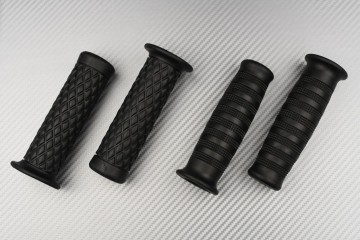 Pair of Black rubber grips - Cafe Racer Design