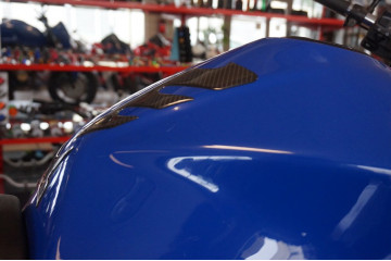 Universal Tank Pad Protection - AVDB MOTO Model