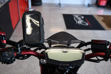 Cover + Supporto cellulare