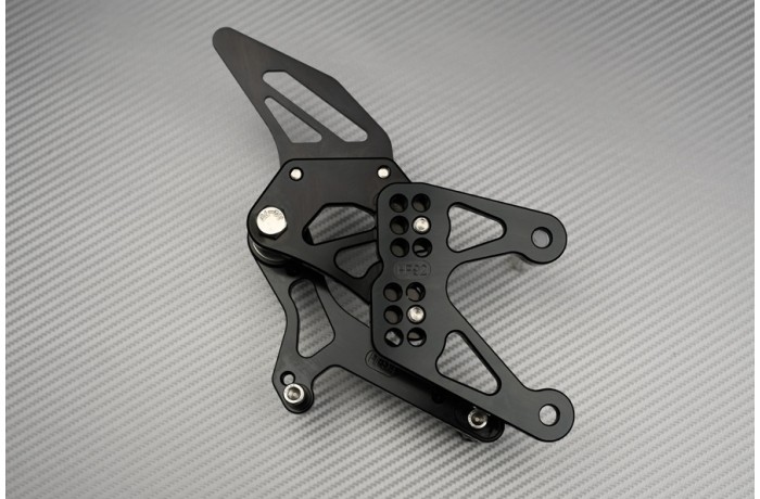 avdb-moto Supporto Pedane Arretrate Regolabili Compatibile con YAMAHA YZF R1 YZF-R1 RN22 2009-2011, YZF R1 YZF-R1 RN22 2012-2014 Racing AVDB (Rosso