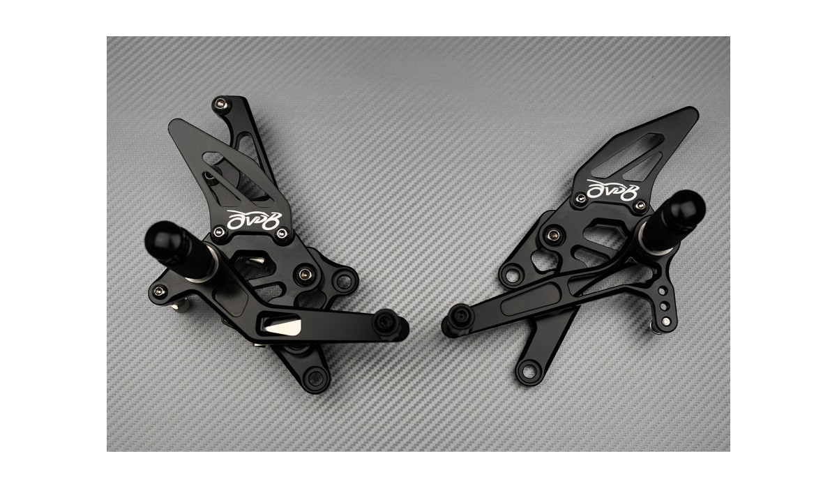 AVDB Rearsets YAMAHA R25 R3