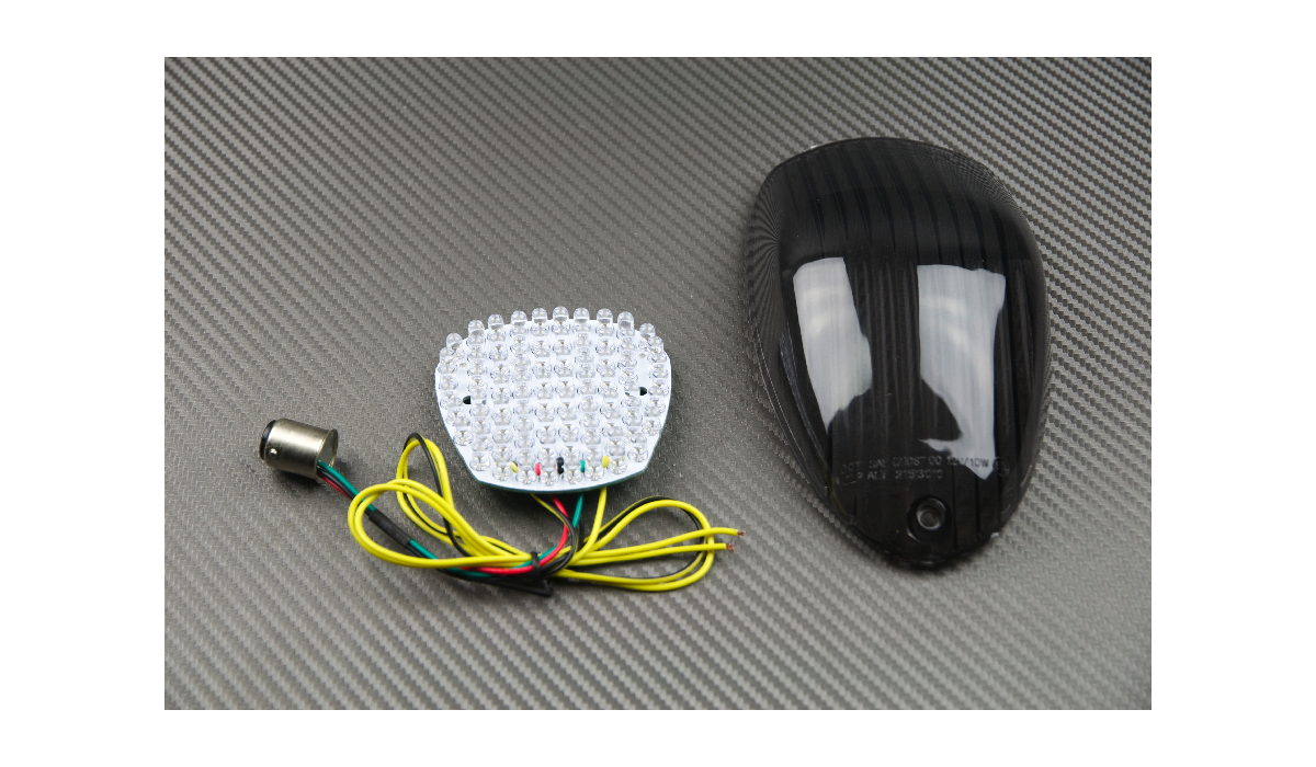 LED Taillight with Integrated turn signals for Kawasaki Vulcan VN900