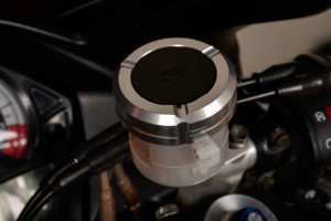 Rear brake fluid reservoir cap BMW - UNIK by Avdb